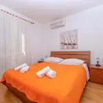 City Beach 4You Apartment